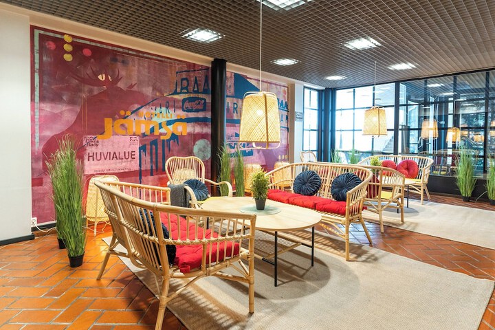 Hotel Interior 4 of 57