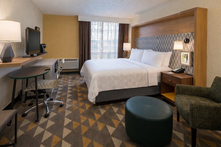 Room 20 of 54