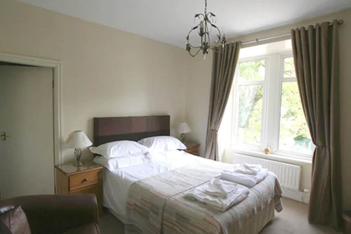 Room 15 of 96