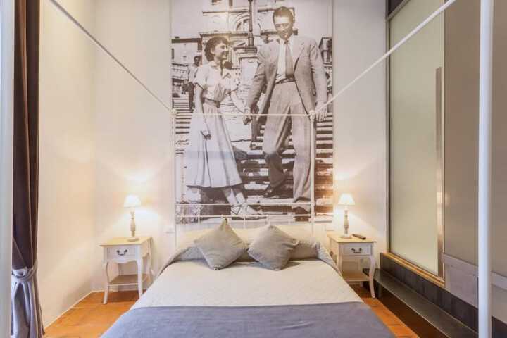 Room 13 of 43
