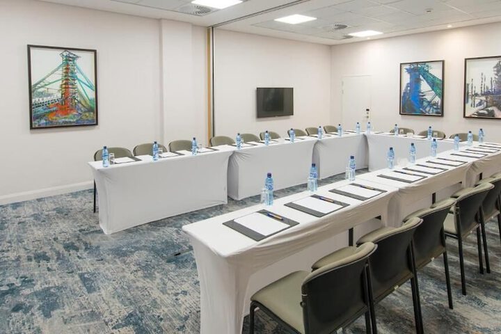 Meeting 42 of 48