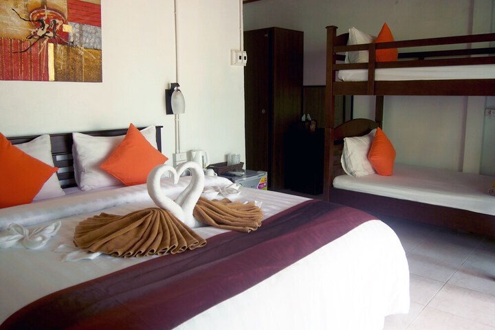 Room 7 of 26