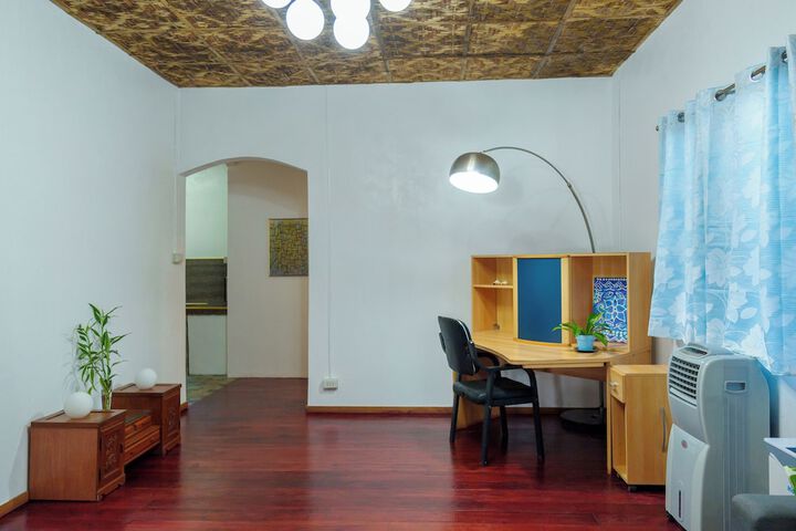 Room 18 of 30