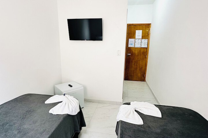 Room 13 of 54