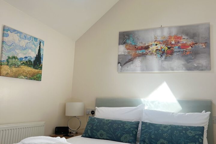 Room 6 of 41