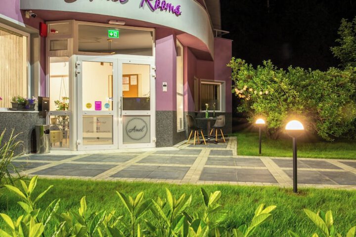 AMEL ROOMS