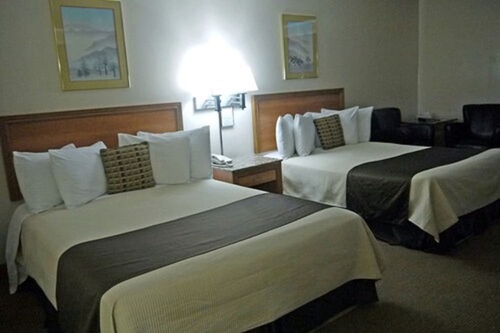 Room 27 of 55