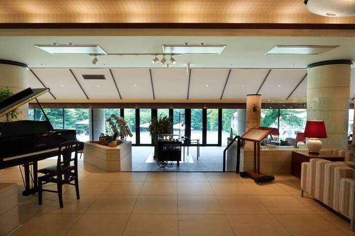 Hotel Interior 6 of 60