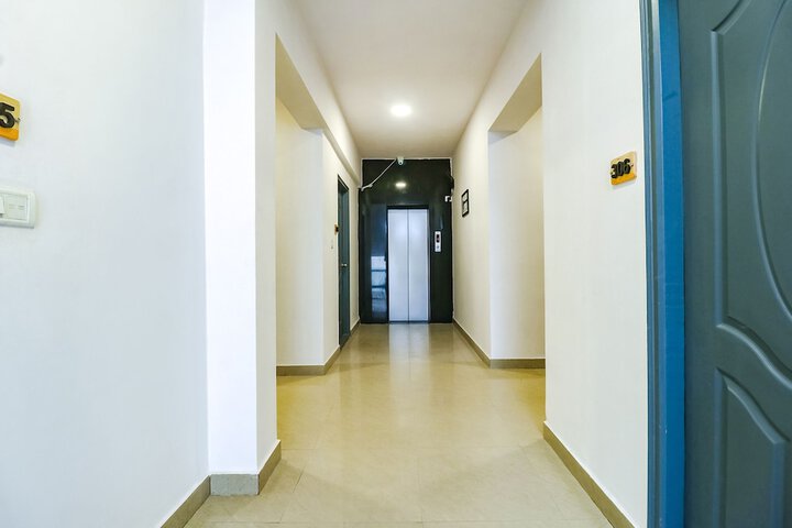 Hotel Interior 4 of 47