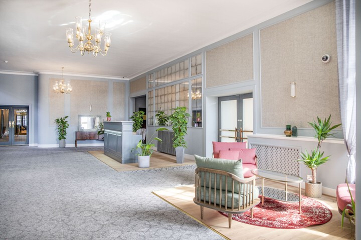 Lobby Photo