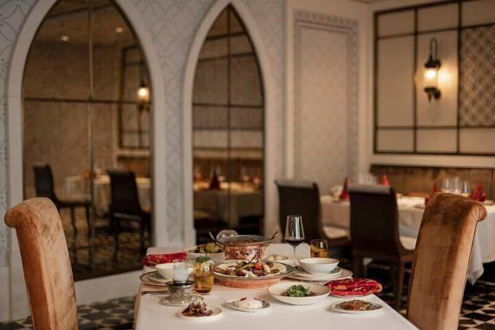 Dining 149 of 227