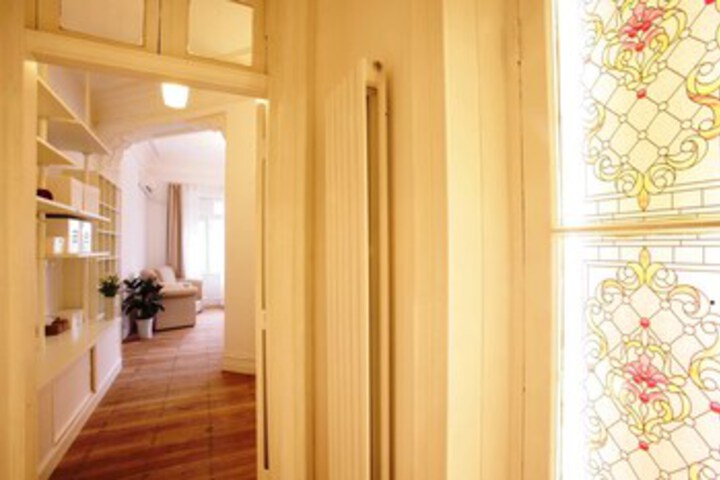 Room 53 of 75