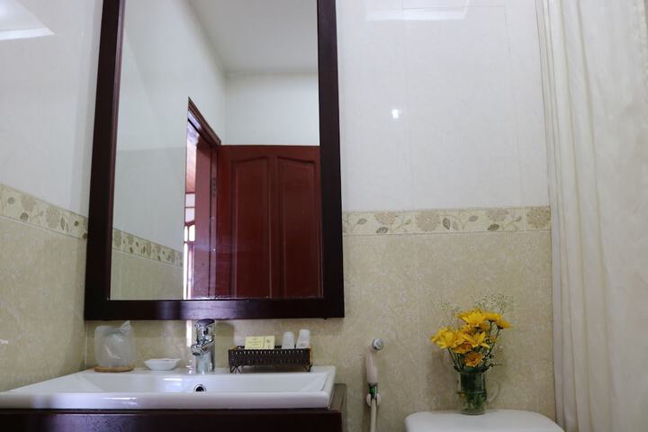 Room 19 of 27