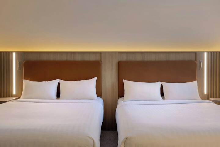 Room 15 of 57