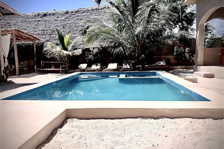Pool 16 of 30
