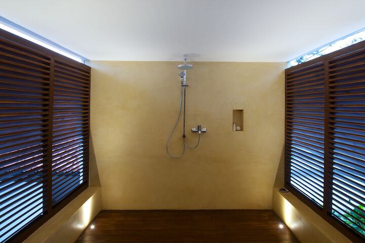 Bath Photo