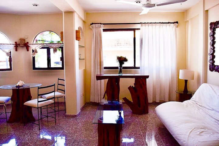 Room 6 of 34