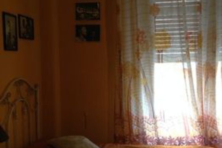 Room 30 of 46