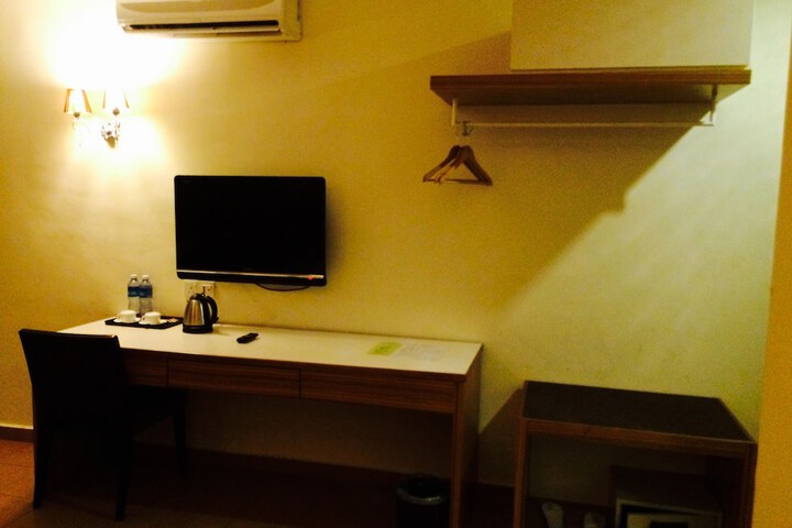 Room 23 of 59