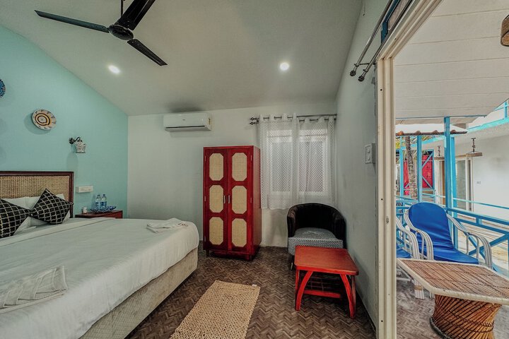 Room 12 of 60
