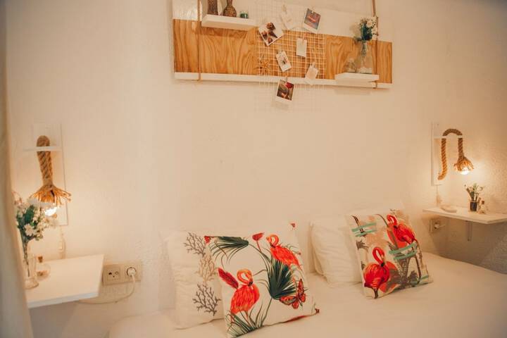 Room 14 of 21
