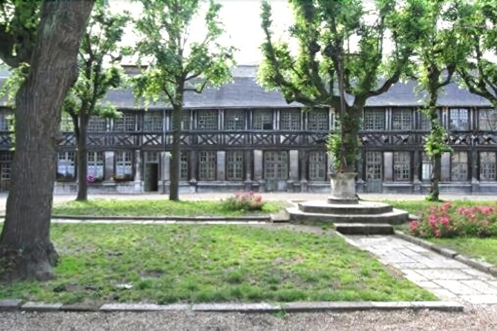 Photo 12