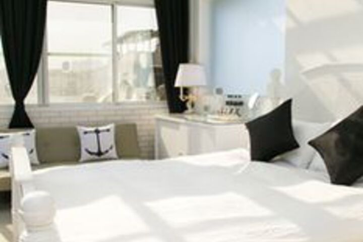Room 47 of 141