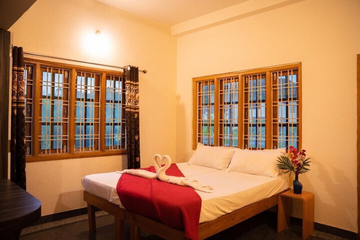Room 7 of 18