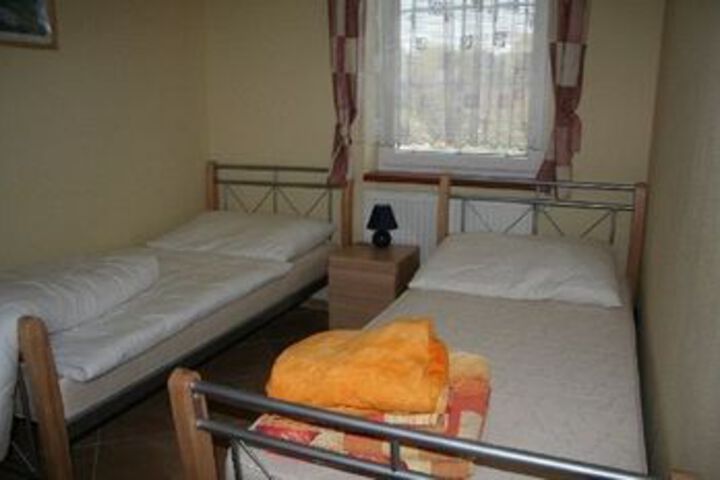 Room 3 of 13