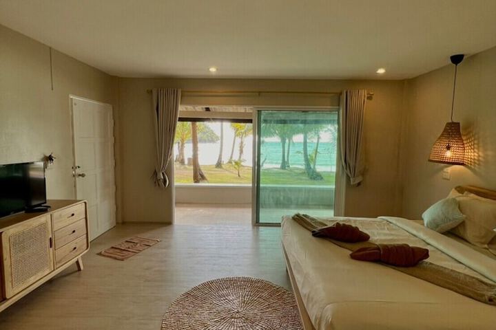 Room 9 of 41