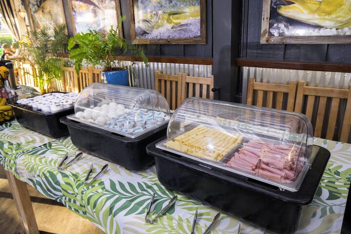 Breakfast buffet