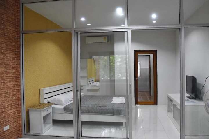 Room 20 of 54