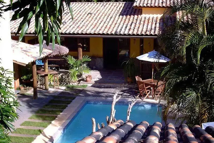 Pool 14 of 25