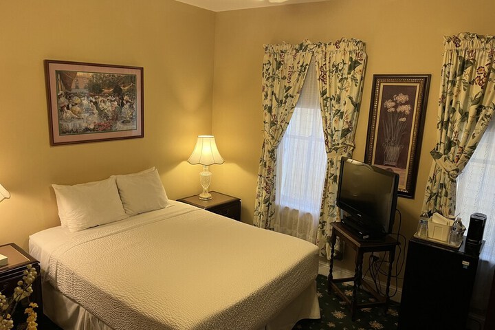 Room 36 of 68