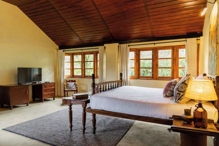 Room 6 of 41