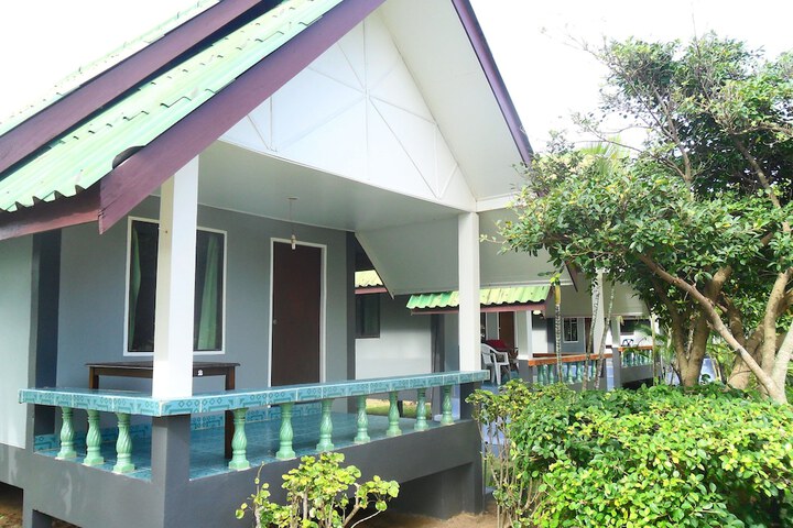 Room 4 of 56