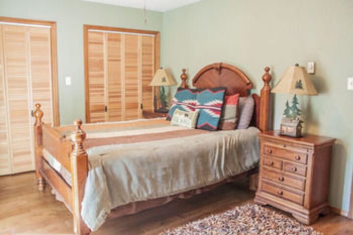 Room 12 of 29