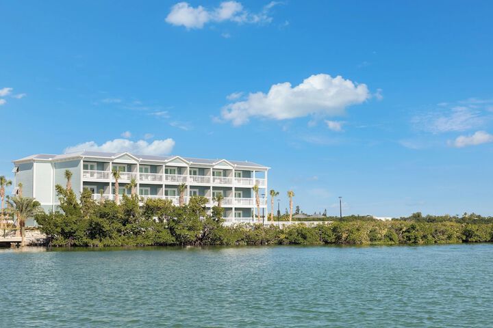 Hotel 67 of 70