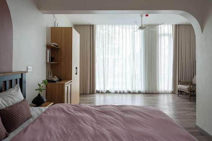 Room 39 of 61