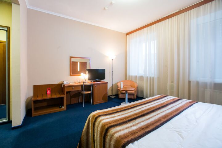 Room 25 of 63