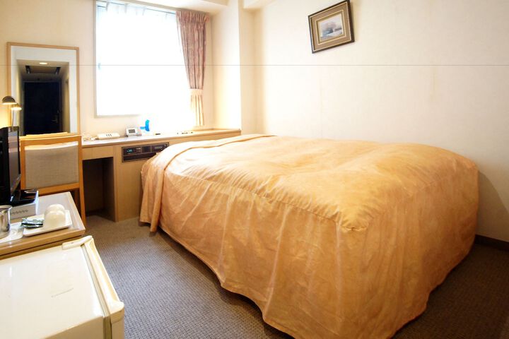 Room 21 of 35