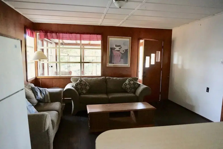 Room 2 of 14