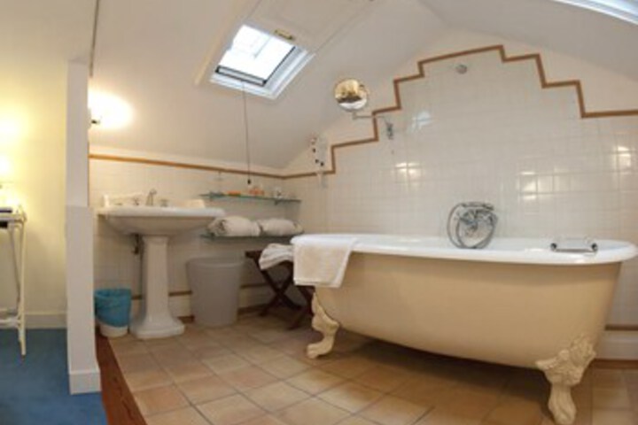 Bath Photo