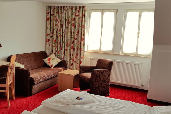 Room 40 of 108