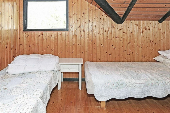 Room 3 of 15