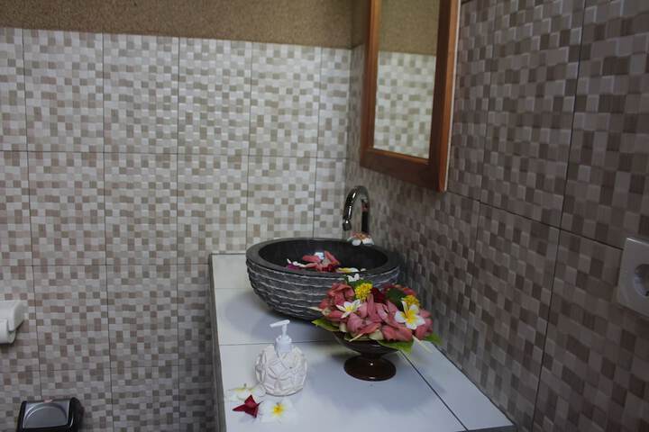 Room 25 of 56