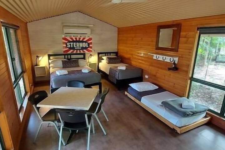 Room 6 of 54