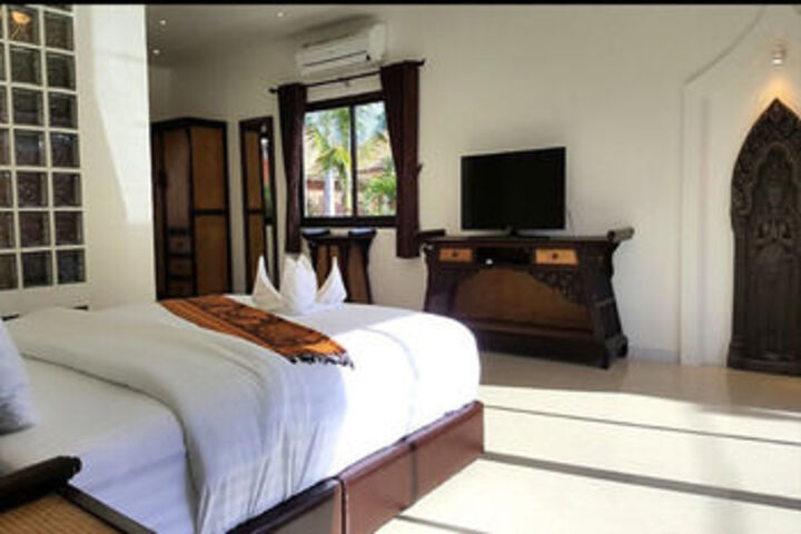 Room 18 of 24