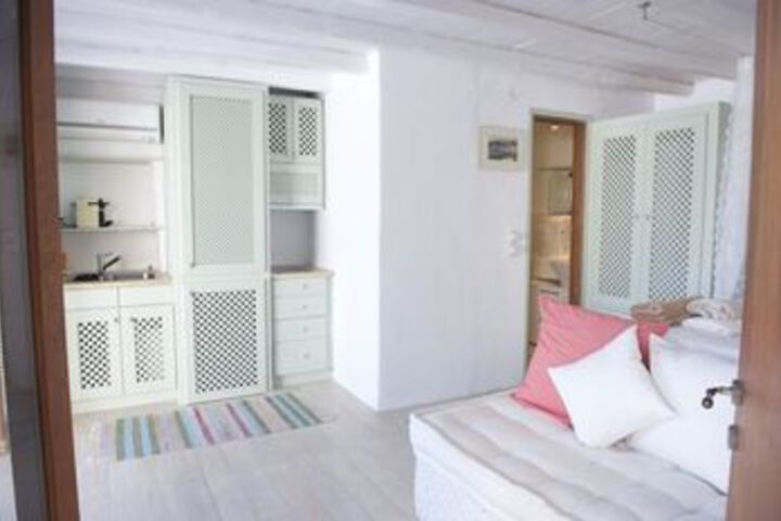 Room 15 of 29