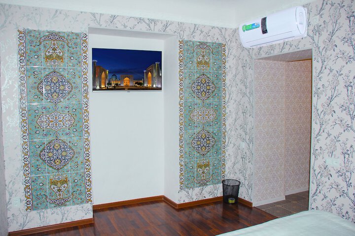 Room 9 of 41